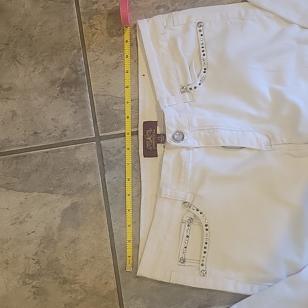White Jeans, embellished back & front pockets, size 14